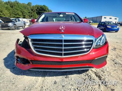 Piąte zdjęcie samochodu w środku: 2020 MERCEDES-BENZ E 350 VIN:W1KZF8DB2LA763366 - miniatura