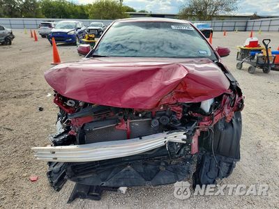Piąte zdjęcie samochodu w środku: 2025 TOYOTA COROLLA HYBRID XLE VIN:JTDBCMFE0S3076359 - miniatura