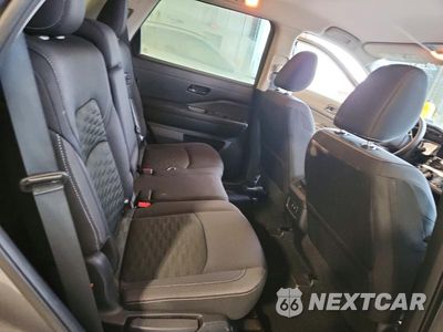 Zdjęcie 11 z 14 samochodu: 2026 NISSAN PATHFINDER SV VIN:5N1DR3BE1TC233188 - miniatura