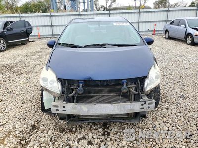 Piąte zdjęcie samochodu w środku: 2013 TOYOTA PRIUS THREE VIN:JTDKN3DU3D1721258 - miniatura