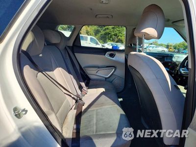 Zdjęcie 10 z 13 samochodu: 2022 KIA SOUL LX VIN:KNDJ23AU8N7834646 - miniatura