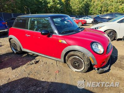Czwarte zdjęcie samochodu z boku: 2010 MINI COOPER VIN:WMWMF3C56ATZ63734 - miniatura
