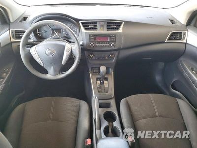 Zdjęcie 8 z 13 samochodu: 2016 NISSAN SENTRA S VIN:3N1AB7AP5GY209787 - miniatura