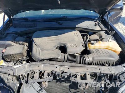 Zdjęcie 11 z 13 samochodu: 2019 CHRYSLER 300 S VIN:2C3CCABG8KH686120 - miniatura