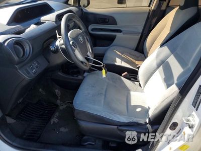 Zdjęcie 7 z 12 samochodu: 2013 TOYOTA PRIUS C ONE VIN:JTDKDTB31D1541712 - miniatura