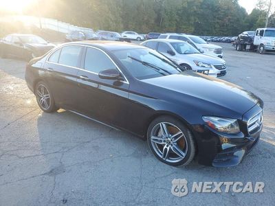 Czwarte zdjęcie samochodu z boku: 2017 MERCEDES-BENZ E 300 4MATIC VIN:WDDZF4KB8HA254854 - miniatura