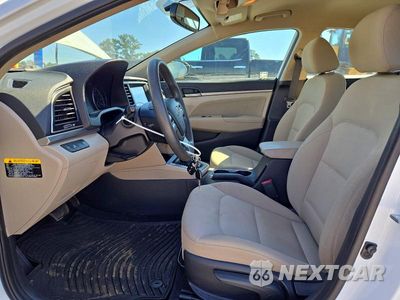 Zdjęcie 7 z 13 samochodu: 2018 HYUNDAI ELANTRA SEL VIN:5NPD84LF4JH262402 - miniatura