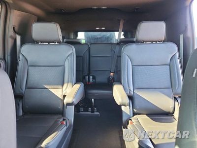 Zdjęcie 10 z 14 samochodu: 2023 GMC YUKON XL DENALI VIN:1GKS2JKTXPR510012 - miniatura