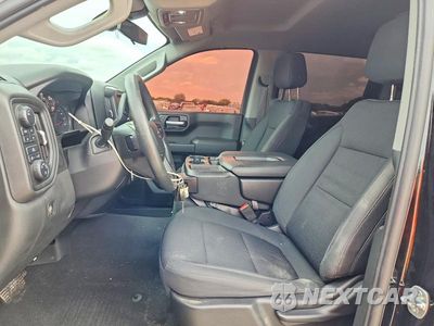 Zdjęcie 7 z 13 samochodu: 2021 CHEVROLET SILVERADO K1500 TRAIL BOSS CUSTOM VIN:3GCPYCEF4MG316623 - miniatura