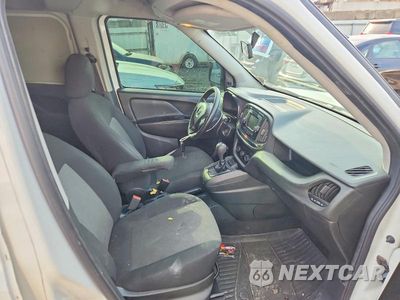 Zdjęcie 8 z 13 samochodu: 2020 RAM PROMASTER CITY ST DELIVERY VAN VIN:ZFBHRFABXL6S09357 - miniatura