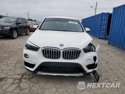 Piąte zdjęcie samochodu w środku: 2018 BMW X1 XDRIVE28I VIN:WBXHT3C32J5L31378 - miniatura