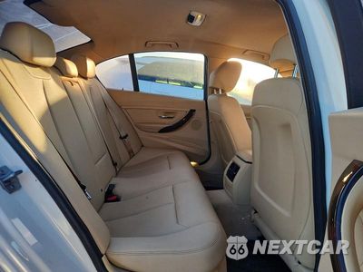 Zdjęcie 10 z 13 samochodu: 2015 BMW 320 I VIN:WBA3B1C58FP681123 - miniatura