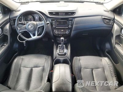 Zdjęcie 8 z 13 samochodu: 2018 NISSAN ROGUE SL VIN:5N1AT2MT0JC777608 - miniatura