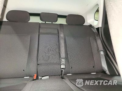 Zdjęcie 10 z 13 samochodu: 2025 HYUNDAI KONA SEL VIN:KM8HBCAB2SU196772 - miniatura