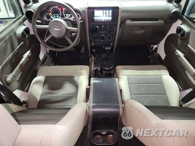 Zdjęcie 8 z 13 samochodu: 2010 JEEP WRANGLER UNLIMITED RUBICON VIN:1J4BA6H13AL111450 - miniatura