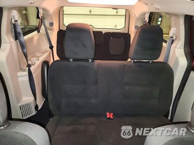 Zdjęcie 10 z 13 samochodu: 2018 DODGE GRAND CARAVAN SE VIN:2C4RDGBG2JR238860 - miniatura