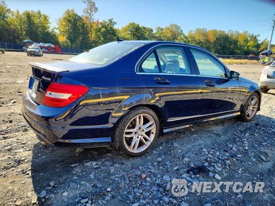 Trzecie zdjęcie samochodu z tyłu: 2014 MERCEDES-BENZ C 300 4MATIC VIN:WDDGF8AB0EG221923 - miniatura