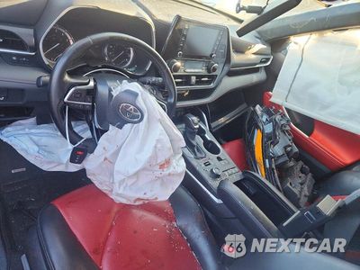 Zdjęcie 8 z 13 samochodu: 2022 TOYOTA HIGHLANDER XSE VIN:5TDLZRBH6NS220919 - miniatura