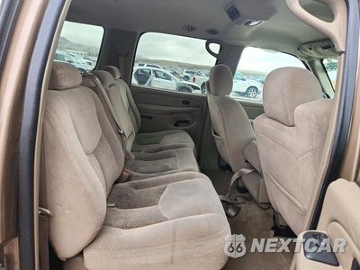 Zdjęcie 10 z 12 samochodu: 2004 CHEVROLET SUBURBAN C1500 VIN:1GNEC16Z94J197721 - miniatura