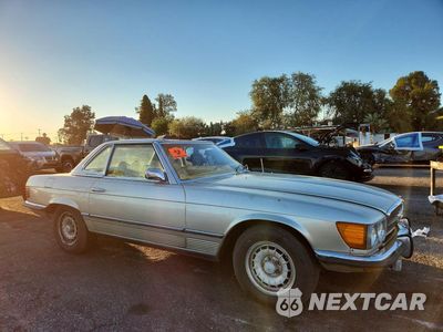 Czwarte zdjęcie samochodu z boku: 1973 MERCEDES-BENZ 107 VIN:10704412011496 - miniatura