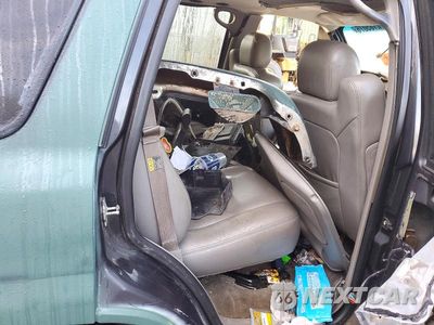 Zdjęcie 11 z 14 samochodu: 2004 CHEVROLET TAHOE K1500 VIN:1GNEK13Z64J201943 - miniatura