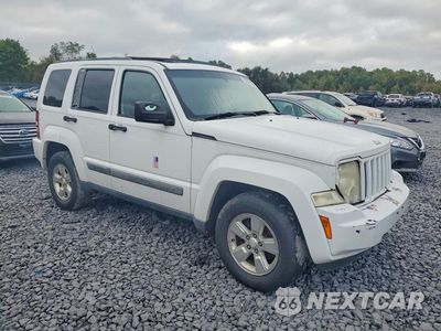 Czwarte zdjęcie samochodu z boku: 2011 JEEP LIBERTY SPORT VIN:1J4PN2GKXBW513186 - miniatura