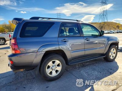 Trzecie zdjęcie samochodu z tyłu: 2004 TOYOTA 4RUNNER SR5 VIN:JTEBT14R940034471 - miniatura