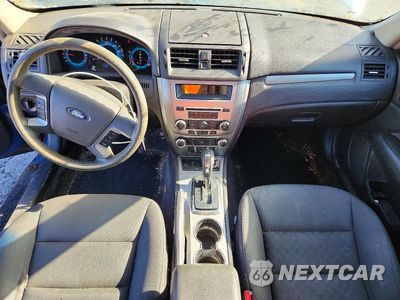 Zdjęcie 8 z 12 samochodu: 2010 FORD FUSION SE VIN:3FAHP0HAXAR292727 - miniatura
