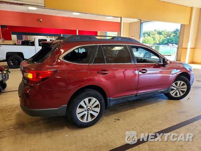 Trzecie zdjęcie samochodu z tyłu: 2017 SUBARU OUTBACK 2.5I PREMIUM VIN:4S4BSAFC4H3373977 - miniatura