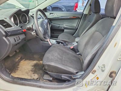 Zdjęcie 7 z 12 samochodu: 2012 MITSUBISHI LANCER GT VIN:JA32U8FW1CU019031 - miniatura
