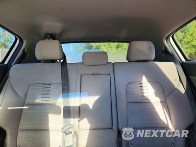 Zdjęcie 10 z 13 samochodu: 2017 KIA SPORTAGE LX VIN:KNDPMCAC9H7231236 - miniatura