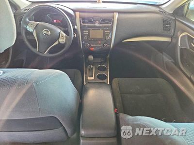 Zdjęcie 8 z 12 samochodu: 2015 NISSAN ALTIMA 2.5 S VIN:1N4AL3AP8FC412866 - miniatura