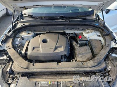 Zdjęcie 12 z 13 samochodu: 2020 VOLVO XC60 T5 MOMENTUM VIN:YV4102RK9L1418055 - miniatura