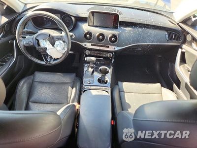Zdjęcie 8 z 12 samochodu: 2019 KIA STINGER BASE VIN:KNAE15LA0K6044954 - miniatura