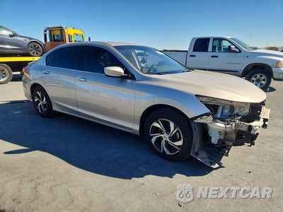 Czwarte zdjęcie samochodu z boku: 2017 HONDA ACCORD LX VIN:1HGCR2F36HA218421 - miniatura
