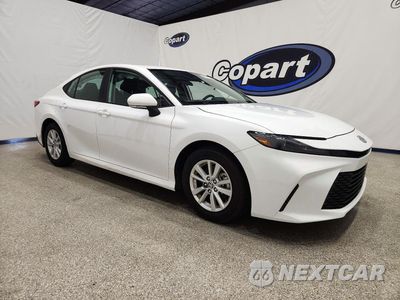 Czwarte zdjęcie samochodu z boku: 2025 TOYOTA CAMRY LE VIN:4T1DAACK7SU556055 - miniatura