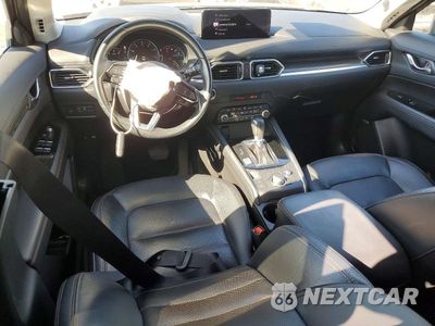 Zdjęcie 8 z 13 samochodu: 2021 MAZDA CX-5 GRAND TOURING VIN:JM3KFBDM7M1494347 - miniatura