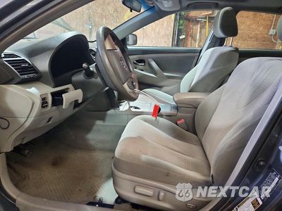 Zdjęcie 7 z 12 samochodu: 2010 TOYOTA CAMRY LE VIN:4T4BF3EK1AR007280 - miniatura