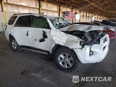 Czwarte zdjęcie samochodu z boku: 2020 TOYOTA 4RUNNER SR5 PREMIUM VIN:JTEBU5JR3L5777878 - miniatura