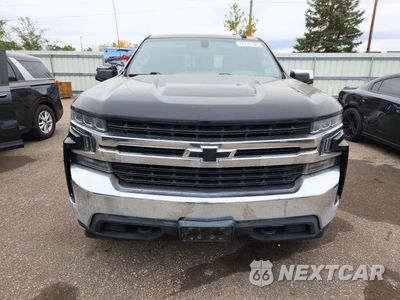 Piąte zdjęcie samochodu w środku: 2019 CHEVROLET SILVERADO K1500 LT VIN:3GCUYDED1KG249662 - miniatura