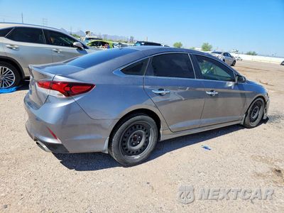 Trzecie zdjęcie samochodu z tyłu: 2019 HYUNDAI SONATA SEL VIN:5NPE34AF6KH814313 - miniatura