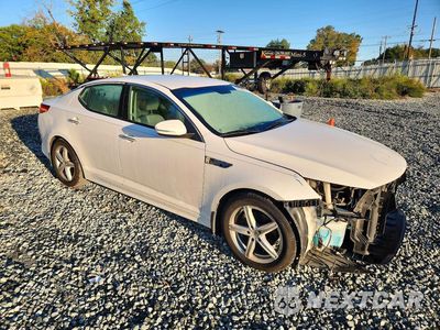 Czwarte zdjęcie samochodu z boku: 2015 KIA OPTIMA LX VIN:KNAGM4A72F5649197 - miniatura