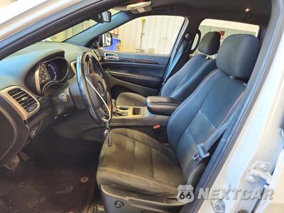 Zdjęcie 7 z 13 samochodu: 2016 JEEP GRAND CHEROKEE LAREDO VIN:1C4RJFAG4GC333409 - miniatura