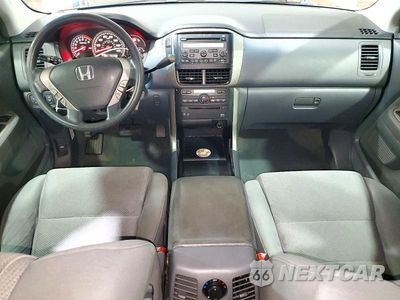 Zdjęcie 8 z 13 samochodu: 2008 HONDA PILOT SE VIN:5FNYF28358B029888 - miniatura
