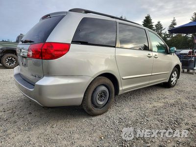 Trzecie zdjęcie samochodu z tyłu: 2007 TOYOTA SIENNA LE 8-PASSENGER VIN:5TDZK23C27S012323 - miniatura