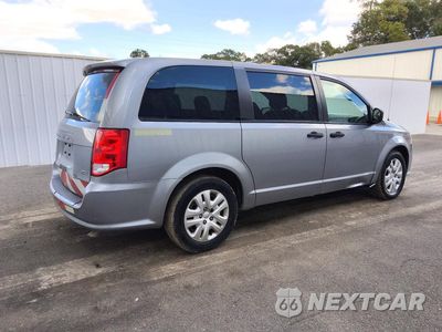 Trzecie zdjęcie samochodu z tyłu: 2019 DODGE GRAND CARAVAN SE VIN:2C4RDGBG1KR654593 - miniatura