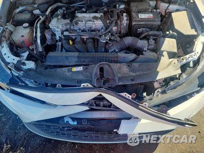 Zdjęcie 11 z 12 samochodu: 2020 TOYOTA COROLLA LE VIN:JTDEPRAE8LJ001623 - miniatura
