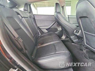 Zdjęcie 11 z 14 samochodu: 2023 TESLA MODEL Y VIN:7SAYGDEF6PF769524 - miniatura