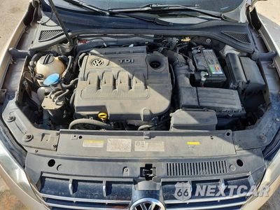 Zdjęcie 11 z 12 samochodu: 2015 VOLKSWAGEN PASSAT SE VIN:1VWBV7A35FC094263 - miniatura