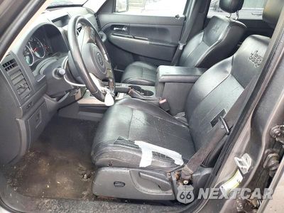 Zdjęcie 7 z 13 samochodu: 2012 JEEP LIBERTY JET VIN:1C4PJMFK8CW153982 - miniatura